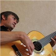 Professeur de guitare électrique et acoustique